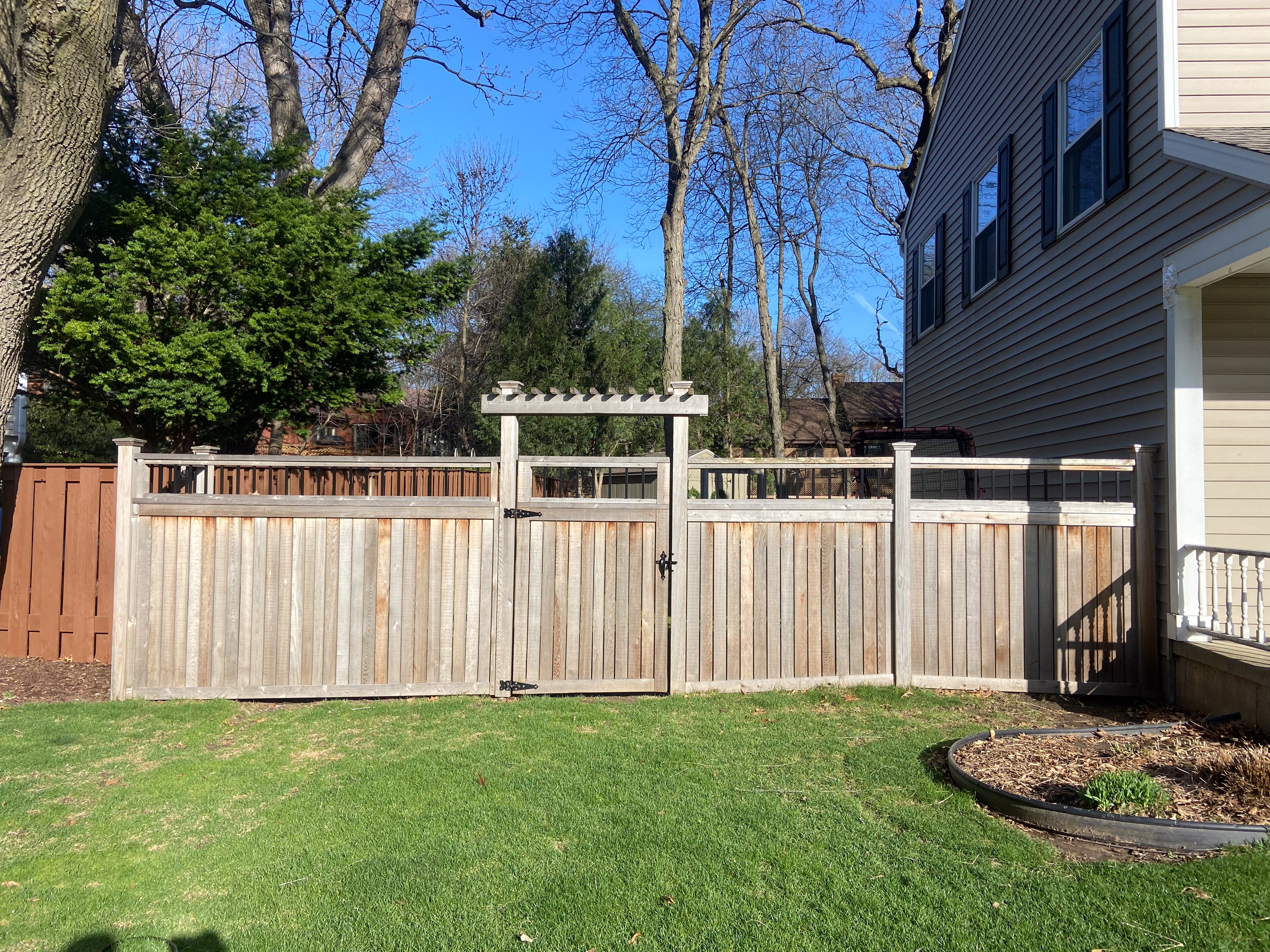 Fence before staining